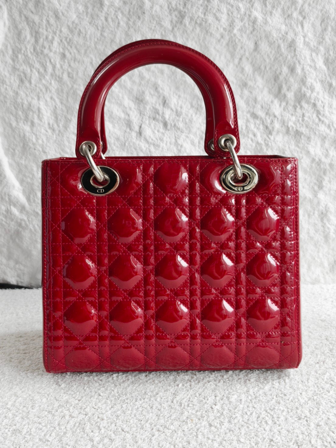 Christian Dior Lady Dior Medium Red Patent Cannage Silver‑Tone Hardware Pre‑Owned Top Handle Handbag