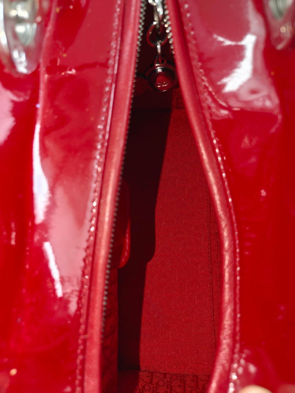 Christian Dior Lady Dior Medium Red Patent Cannage Silver‑Tone Hardware Pre‑Owned Top Handle Handbag