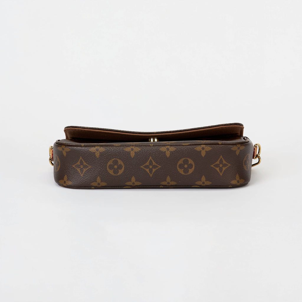 Louis Vuitton Wallet On Chain Monogram Canvas Gold Hardware Crossbody Bag