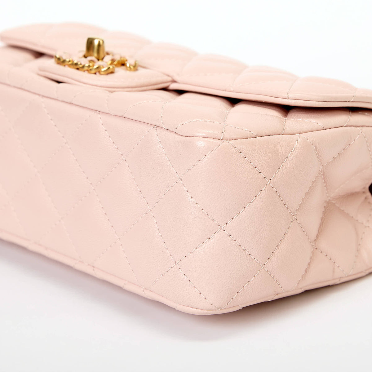 Chanel Quilted Flap Bag Light Pink Lambskin Chain‑Woven Top Handle Gold Hardware
