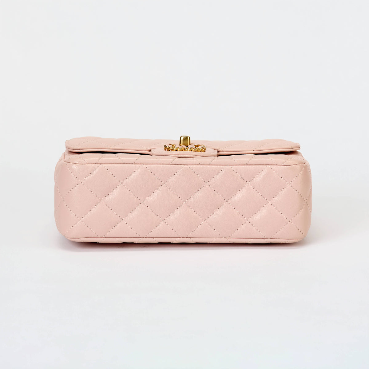 Chanel Quilted Flap Bag Light Pink Lambskin Chain‑Woven Top Handle Gold Hardware