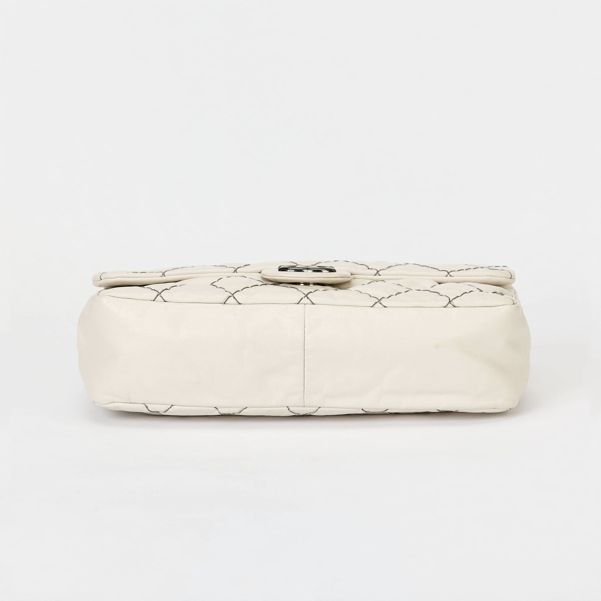 Chanel Flap Bag Off‑White Lambskin Contrast Black Stitching Ruthenium‑Tone Hardware