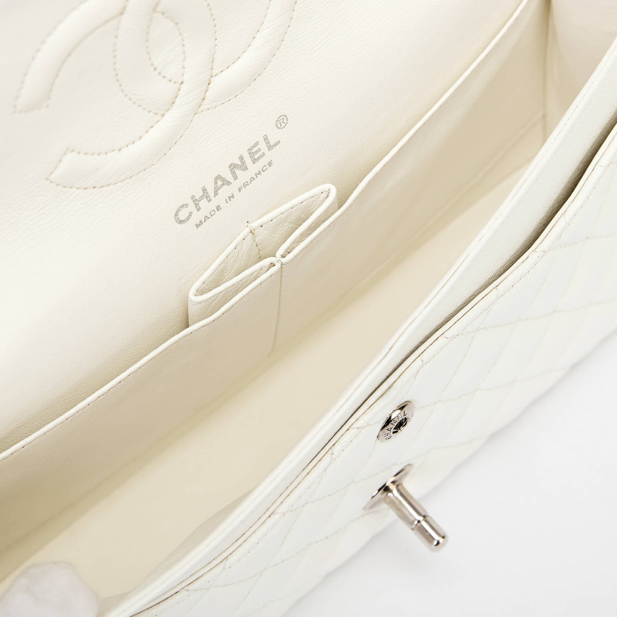 Chanel Classic Flap Bag White Caviar Leather Silver‑Tone Hardware
