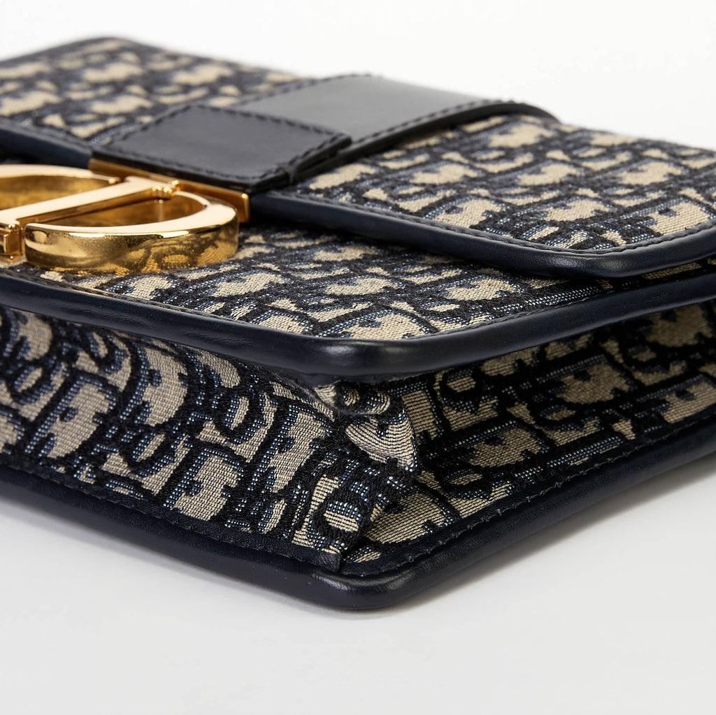 Dior 30 Montaigne Bag Blue Dior Oblique Canvas Gold‑Tone Hardware