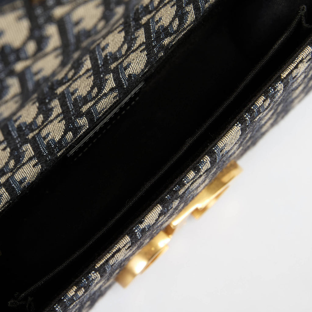 Dior 30 Montaigne Bag Blue Dior Oblique Canvas Gold‑Tone Hardware