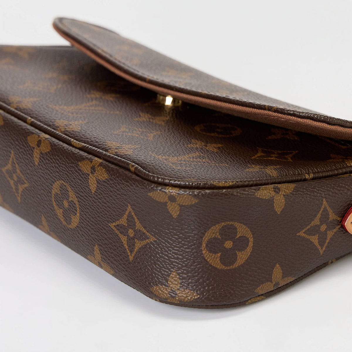 Louis Vuitton Wallet On Chain Monogram Canvas Gold Hardware Crossbody Bag