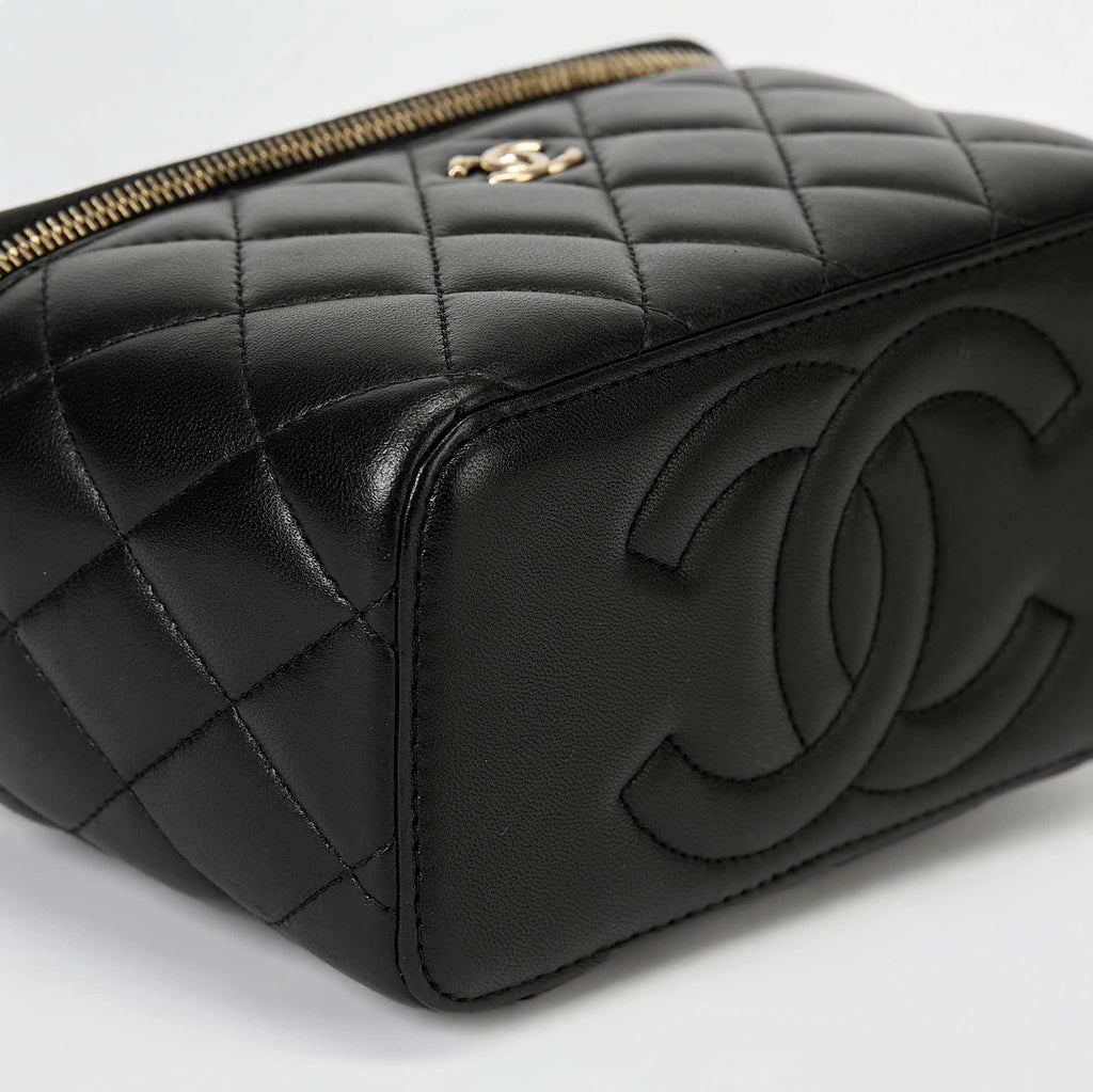 Chanel Vanity Case Black Lambskin Gold‑Tone Hardware Checker Ball Chain Crossbody Bag