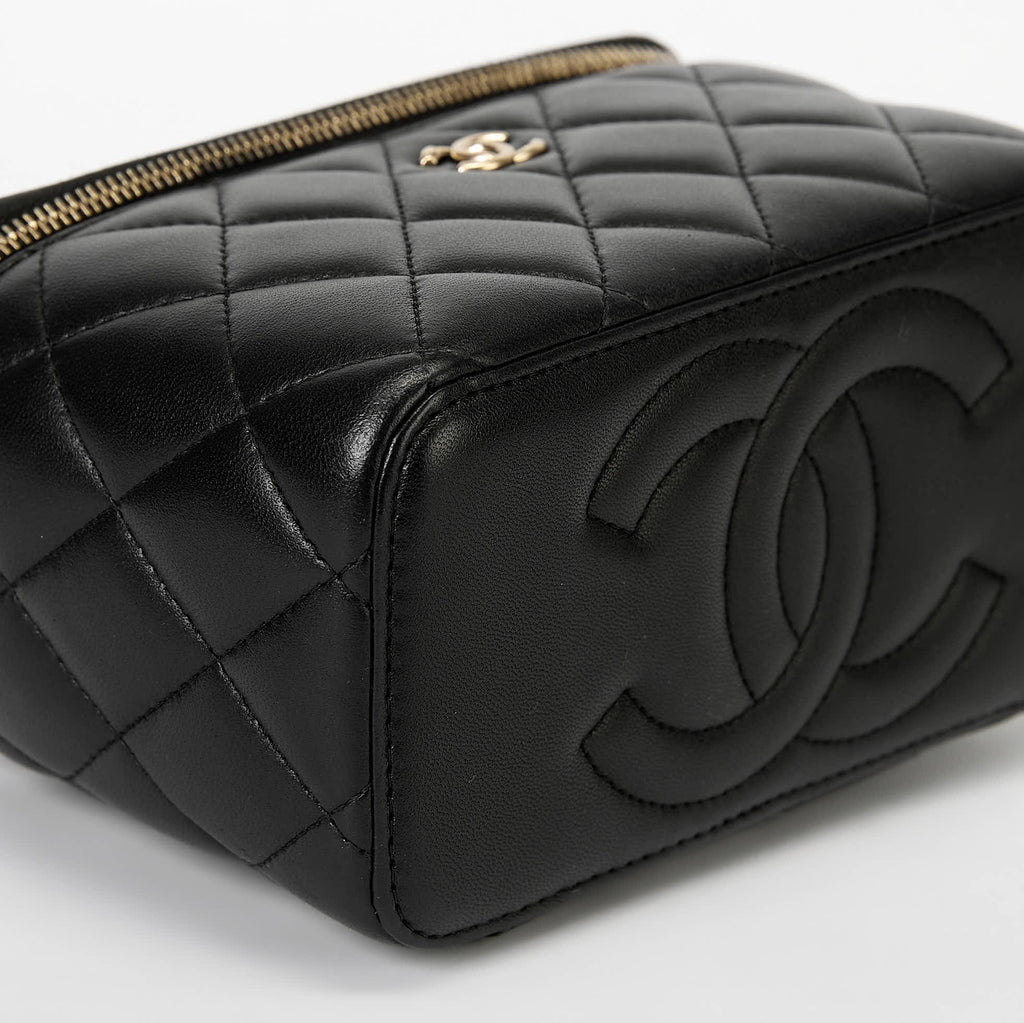 Chanel Vanity Case Black Lambskin Gold‑Tone Hardware Checker Ball Chain Crossbody Bag