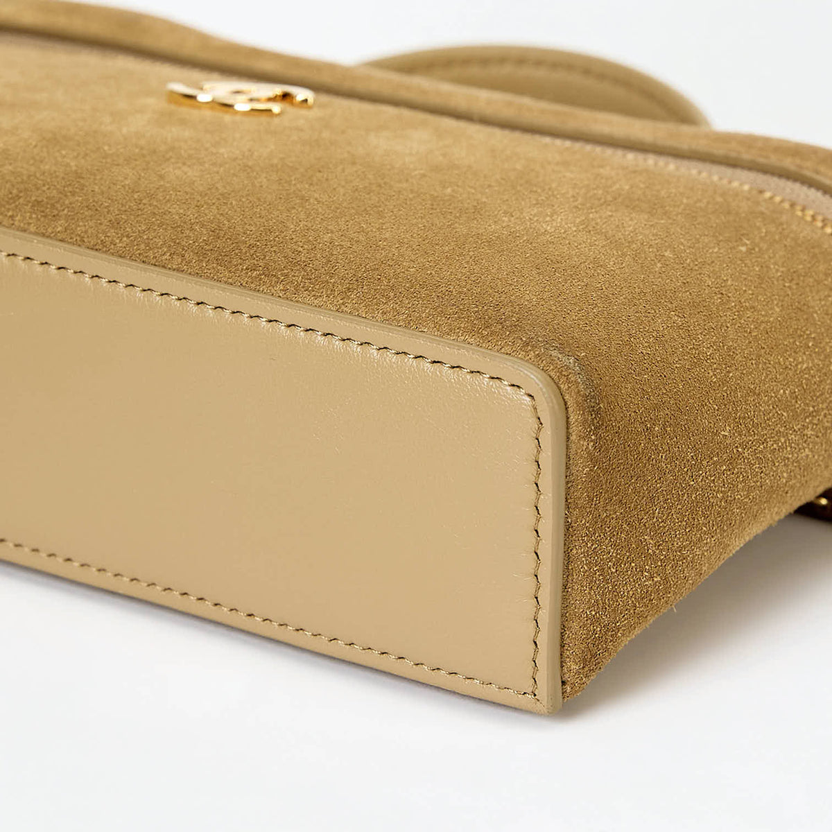 Chanel Vanity Case Camel Suede Gold‑Tone Hardware Top Handle Crossbody Bag