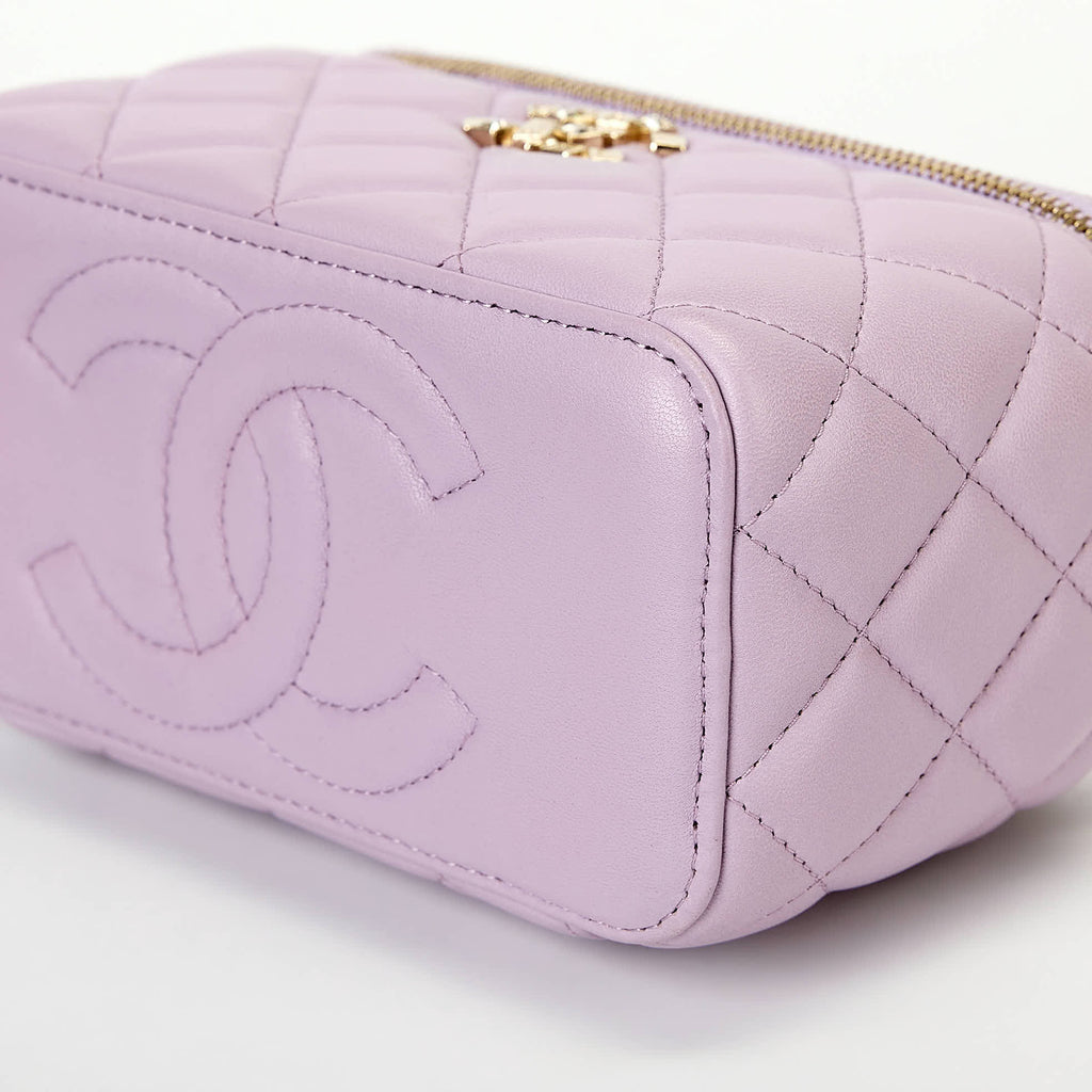 Chanel Vanity Case Light Purple Lambskin Gold‑Tone Hardware Crystal Handle Crossbody Bag