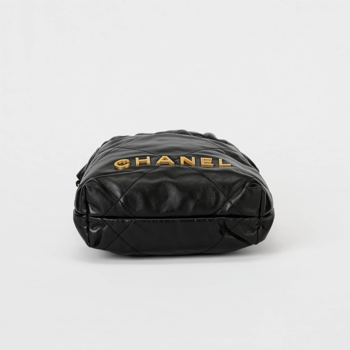Chanel 22 Mini Bucket Bag Black Shiny Calfskin Gold‑Tone Hardware Shoulder & Crossbody Bag