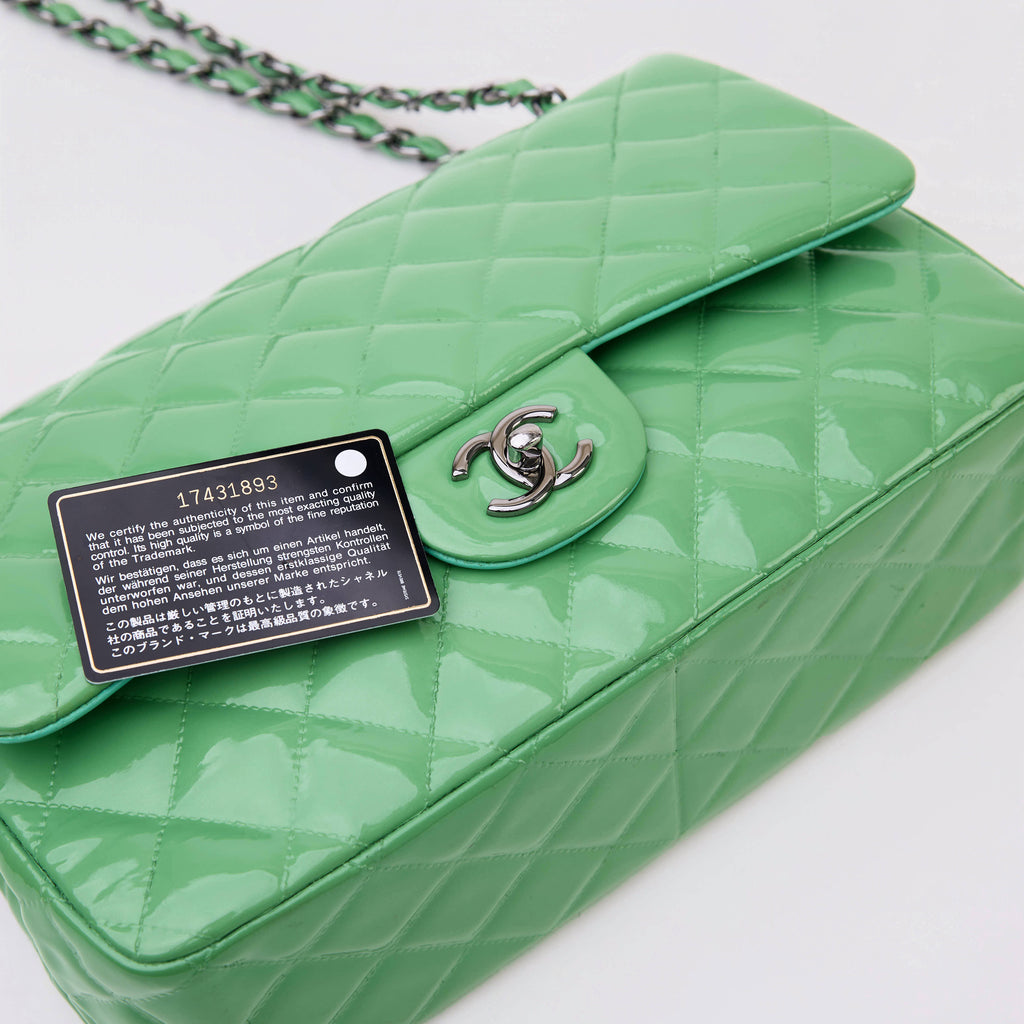Chanel Classic Flap Jumbo Bright Green Patent
Leather Silver Hardware Double Flap
