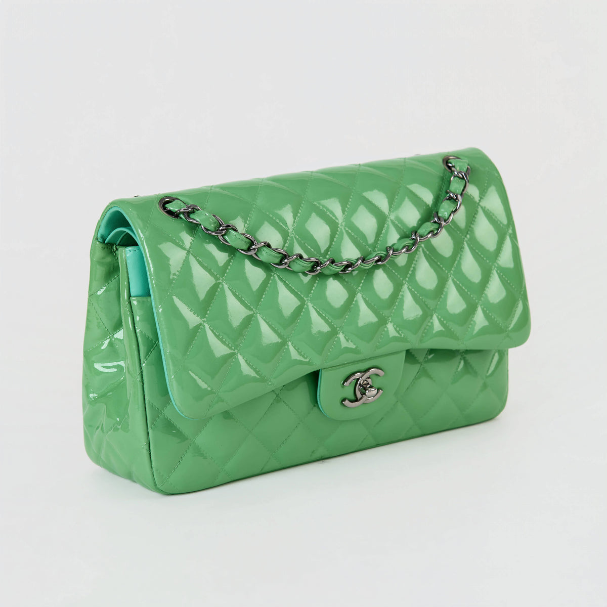 Chanel Classic Flap Jumbo Bright Green Patent
Leather Silver Hardware Double Flap