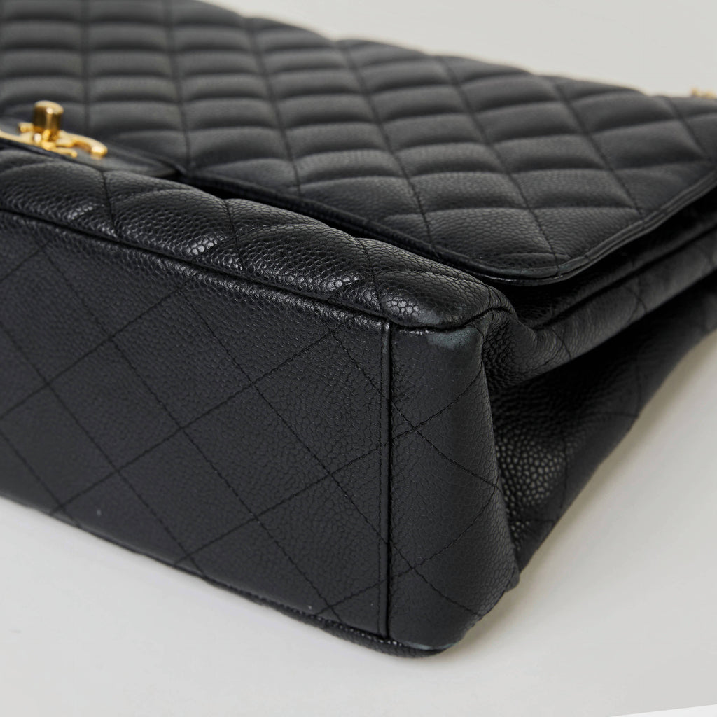 Chanel Classic Flap Maxi Black 
Caviar Gold Hardware Single Flap